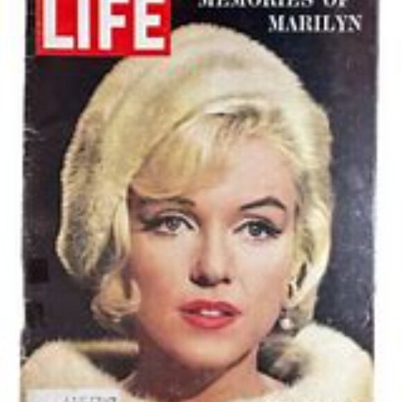 Vintage "LIFE" Magazine MEMORIES OF MARILYN MONROE August 17, 1962 GVC - Picture 1 of 2